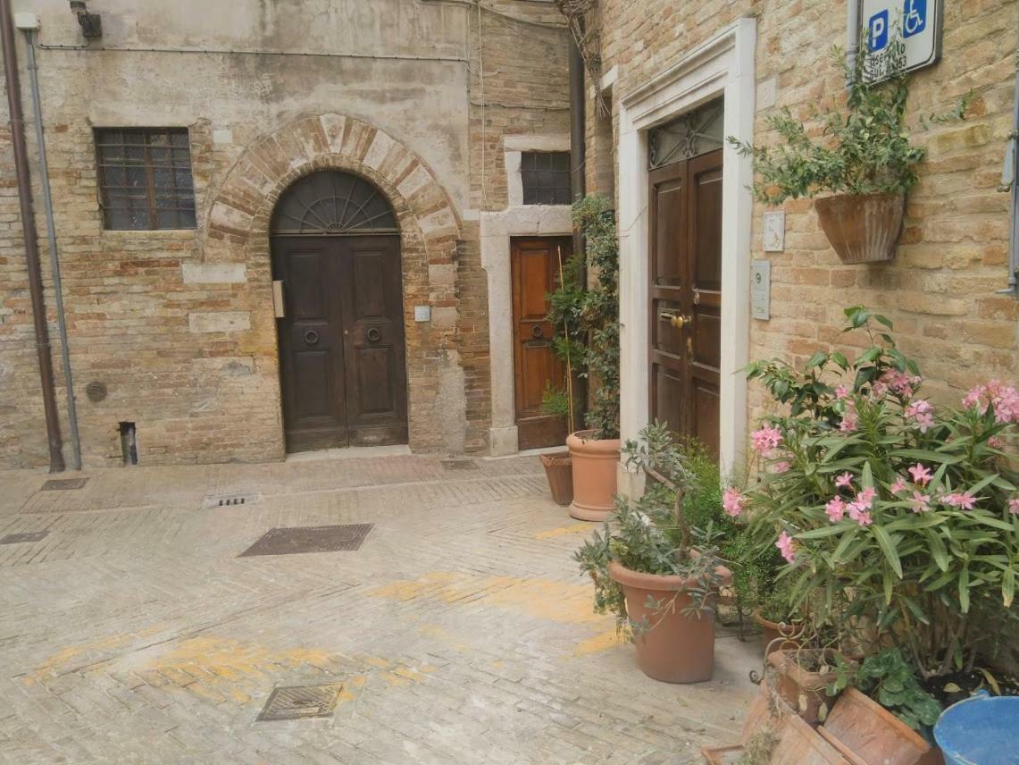 Residenza Storica Volta Della Morte أوربينو المظهر الخارجي الصورة
